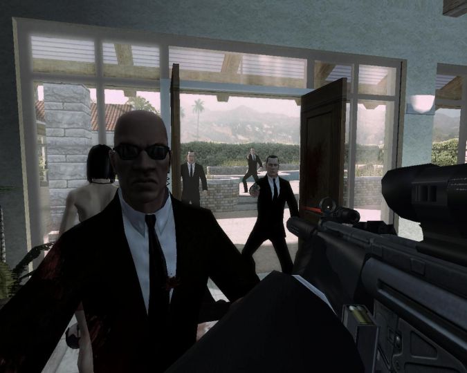Hitman Blood Money - это четвертая часть сериала Hitman, которая. пиксельны