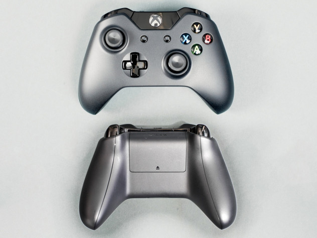 Геймпад Xbox One создан из новых, более надежных комплектующих, для него произвели более 40 дизайнерских улучшений.