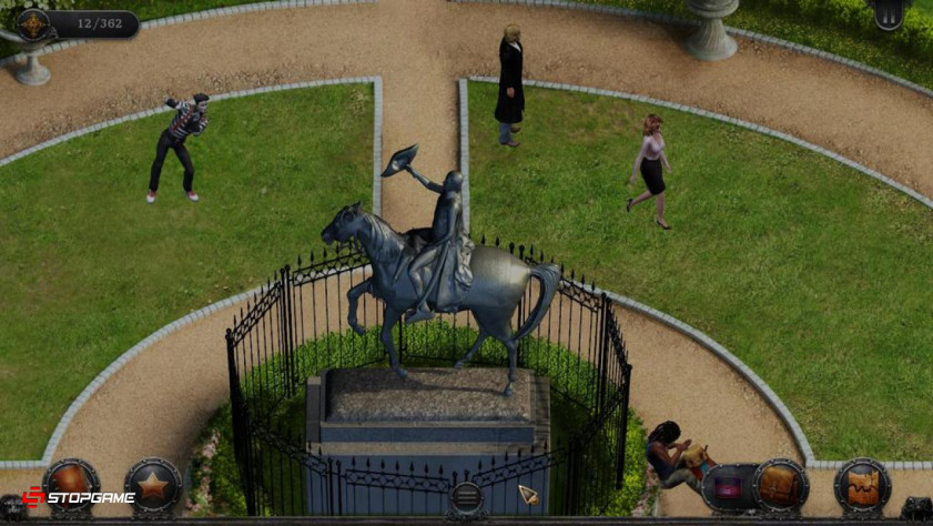 Какой же парк без статуи! Какая же статуя без лошади!