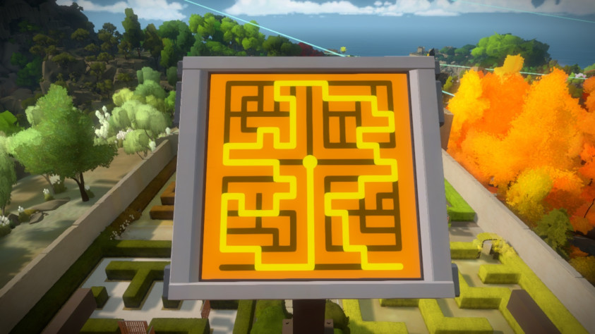Решение одной из головоломок на вершине башни, расположенной на территории крепости.