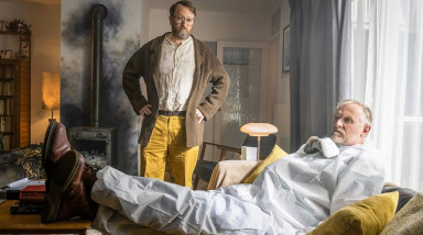Крыс смотрит сериальчики