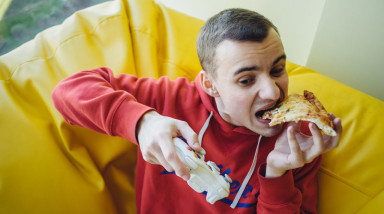 Геймерские рассуждения о шаурме, игре и камыше