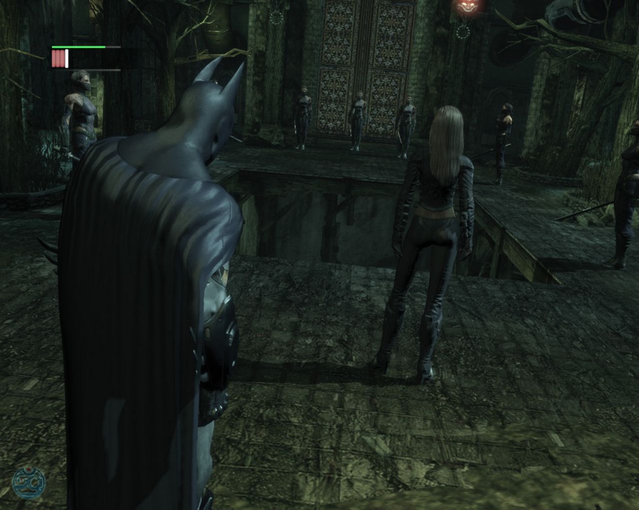 Прохождение игры batmen. Жена Фриза в Batman Arkham City. Прохождение Бэтмена найти Фриза и забрать лекарство. Бэтмен найти Фриза. Игры Бэтмен с женщиной кошкой поцелуи.