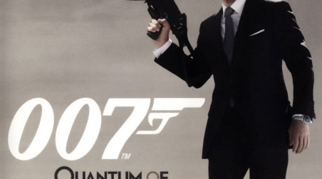 007: Quantum of Solace: Интервью у кромки бассейна