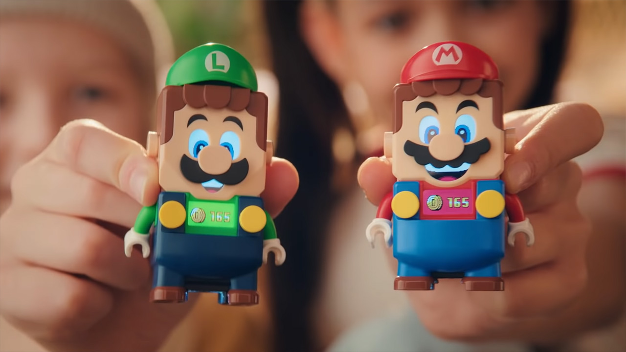 Ролик о кооперативе LEGO-фигурок Луиджи и Марио