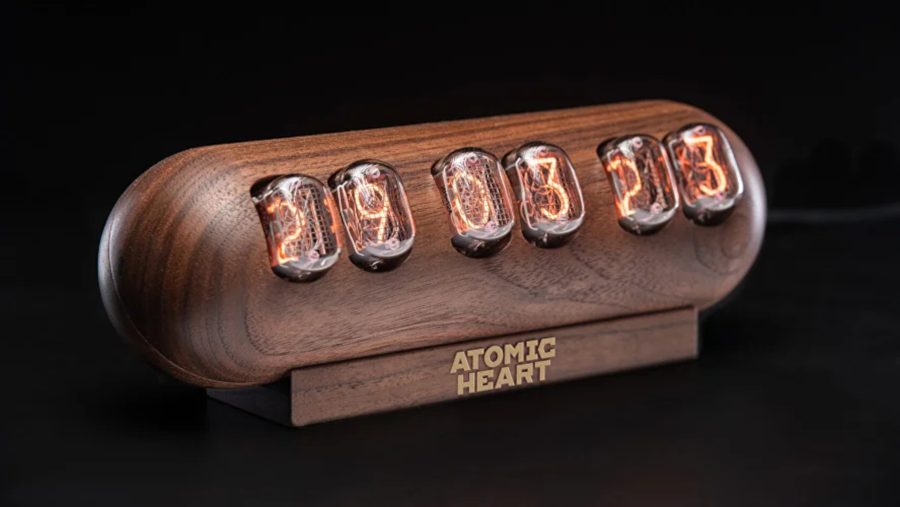 По Atomic Heart выпустят ламповые часы — за 49 тысяч рублей