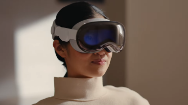 Apple показала свою AR/VR-гарнитуру Vision Pro