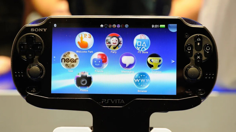 Слух: Sony готовит новую портативную консоль — но не по типу Vita, а по типу Steam Deck