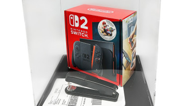 GameStop выставила на аукцион степлер и испорченную им Switch 2