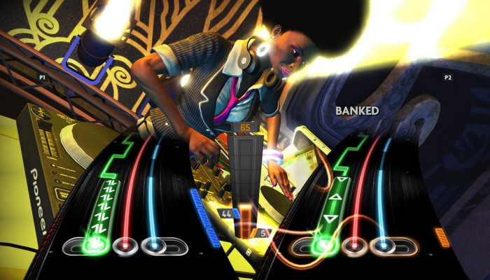 к игре DJ Hero 2