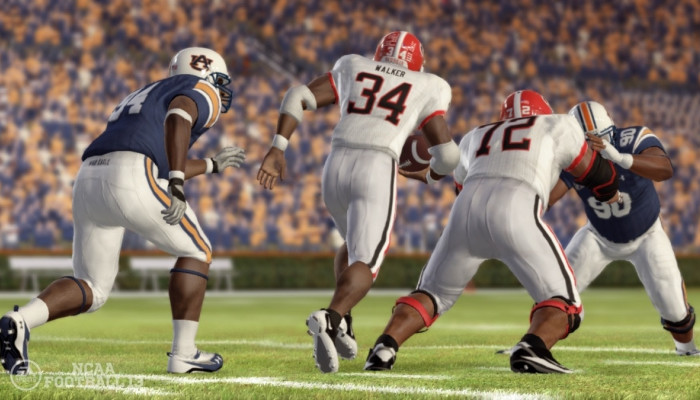 к игре NCAA Football 13