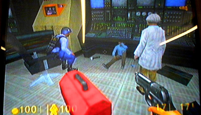к игре Half-Life