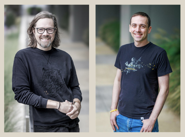 Джейсон Коннелл (слева) и&amp;nbsp;Эдриан Бентли (справа).