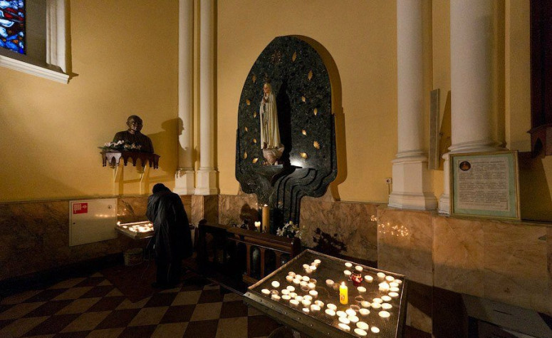 Внутри собора