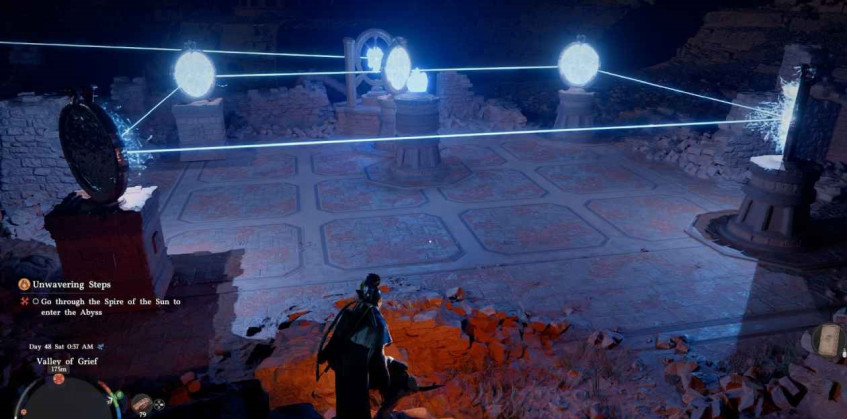 Первая область с&amp;nbsp;зеркалами у&amp;nbsp;Солнечного Шпиля.