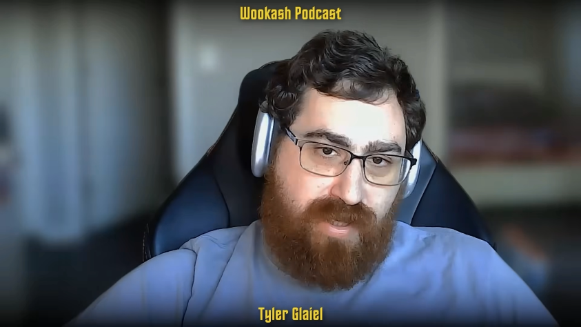 Мужик, ответственный за стратегическую часть игры.