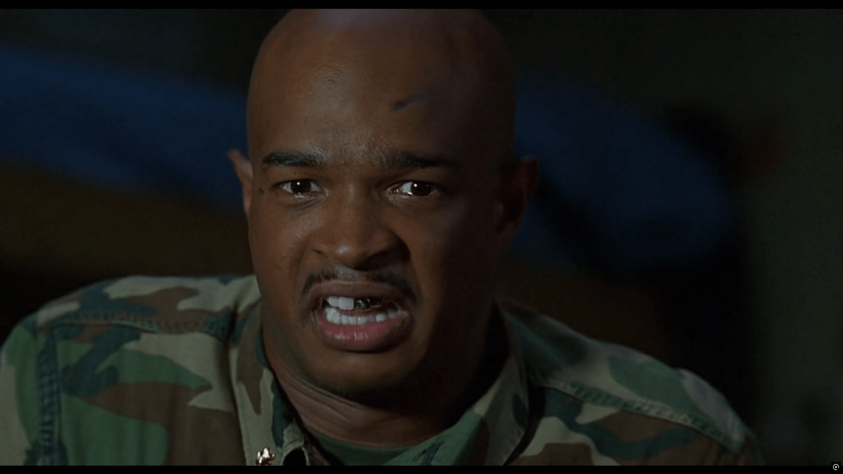 “Я не чувствую охраны! - У тебя ее нет!”