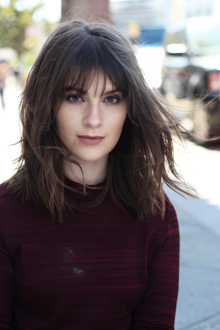 Эрин Иветт. Голос Эйры. А еще Блонди Блейзер из Dispatch