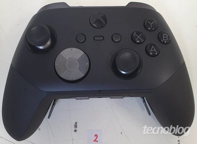 Внешний вид Xbox Elite Series 3 из&amp;nbsp;более ранней утечки.