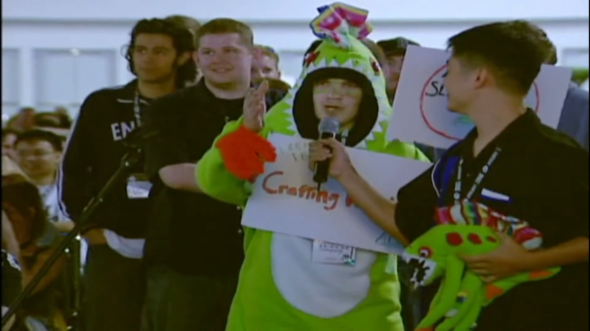 Фото с&amp;nbsp;закрытых вечеринок найти не&amp;nbsp;удалось, держите фото с&amp;nbsp;blizzCon 2005