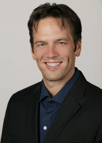 Молодой и&amp;nbsp;худой! Правда не&amp;nbsp;стажёр, не&amp;nbsp;знаю, где взять фото тех&amp;nbsp;лет.