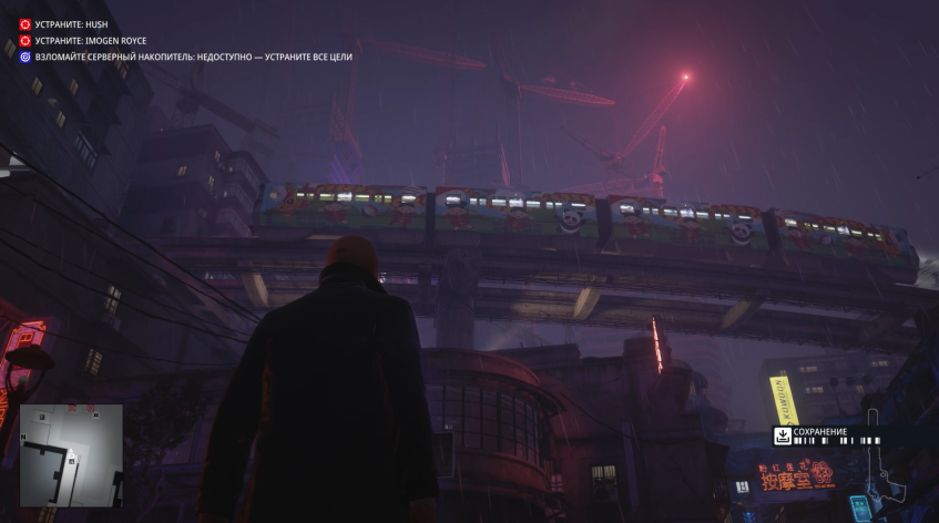 Даже на поезде, проезжающем сверху над нами, не поленились сделать дизайнерские граффити. 