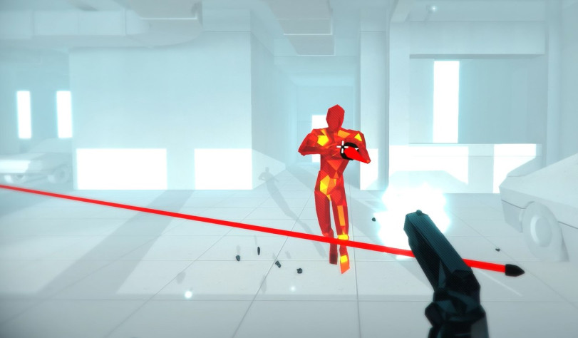  Вы хватаете этот пистолет и, уклоняясь от вражеских пуль, 