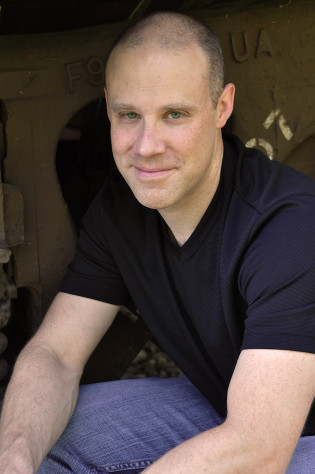 Александр Брэндон - композитор дилогии Deus Ex