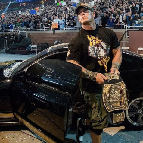 Главный фанат кепок и&amp;nbsp;наручных повязок!