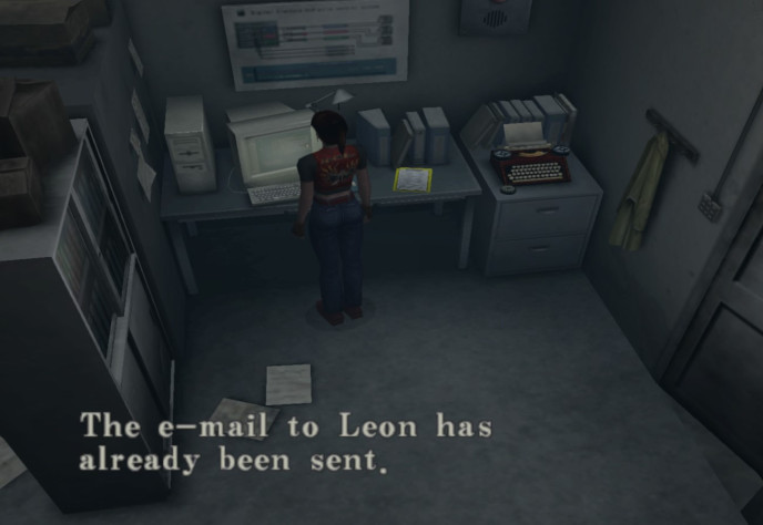 Повезло, что Клэр в самом начале игры написала электронное письмо своему другу Леону Кеннеди, чтобы тот связался с Крисом и сообщил, что Амбрелла устроила за ним слежку