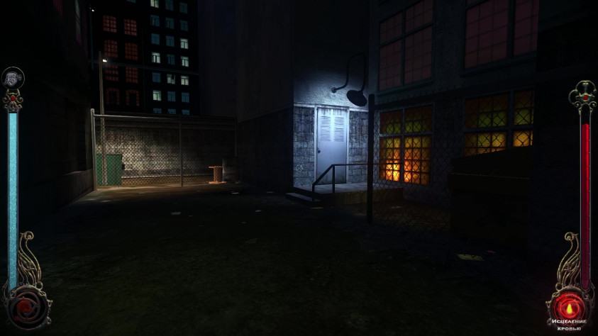 Ой, ещё один, так сказать, dead end (подсвеченная дверь - подсвечена по приколу, туда зайти нельзя и никогда нельзя будет; при том, что в этот переулок можно завернуть с основной улицы, здесь нет ни черта)