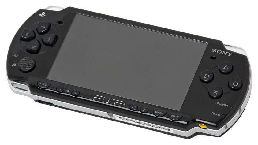 PSP-2000 или PSP Slim and Lite