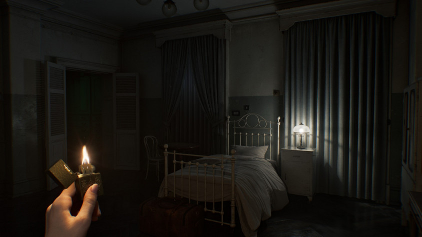 За Грэйс советую играть от первого лица (как собственно и разрабы) чтобы прям АТМОСФЭРА