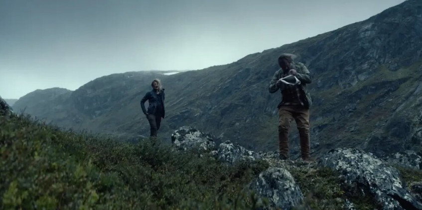 Ты видишь на этом кадре Тролля? Нет? А он там есть.