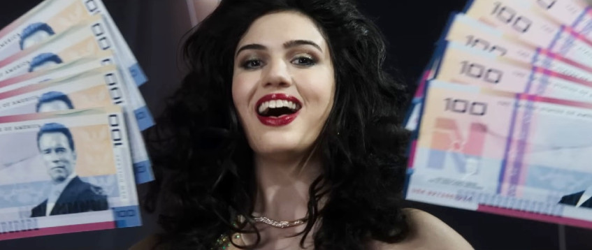 Единственная отсылка на старину Арни и вообще первый фильм.(Если нашли ещё, смело пишите в комменты.)