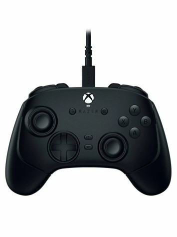 Razer Wolverine V3 pro (беспроводной) - от 13000р (по отзывам профильных блогеров - он вроде бы не дурственный)