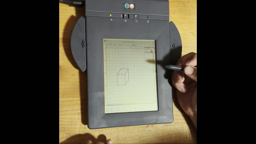 Устройство выглядело следующим образом.