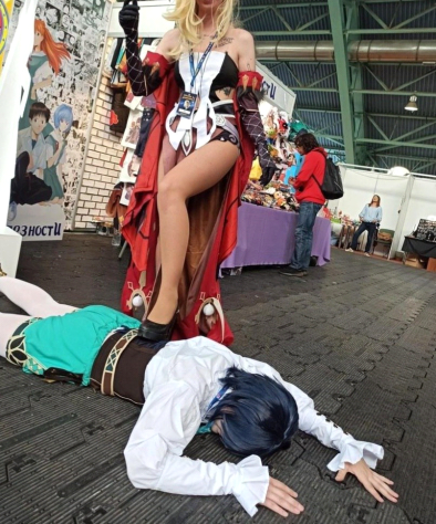 Персонаж: СиньораФандом: Геншин импакт