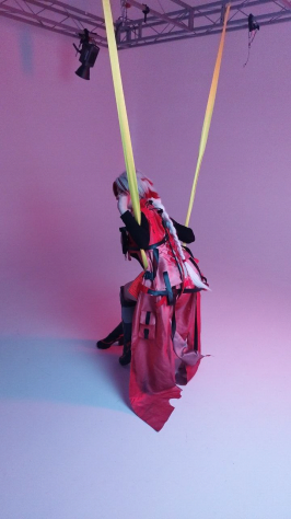 Персонаж: Скар (фем версия по&amp;nbsp;арту)Фандом: WutheringWaves Фотограф: Gizmo