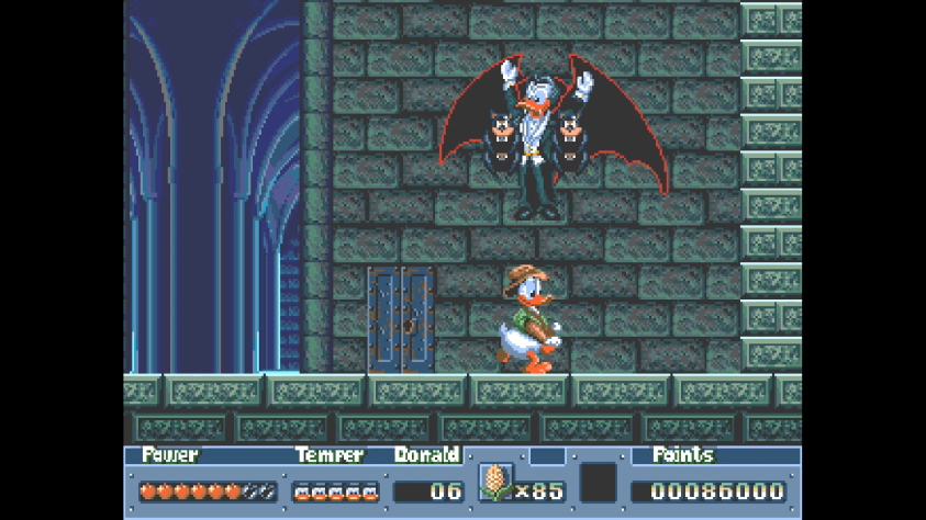 Граф Дракула. Летает вправо и влево и вверх, иногда останавливается и стреляет летучими мышами. Уязвим только когда открывает плащ.