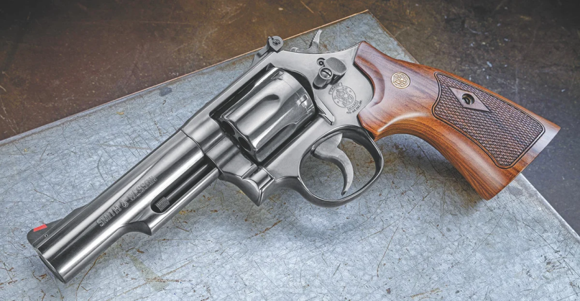 Оригинальный Smith and Wesson Model 19 Revolver