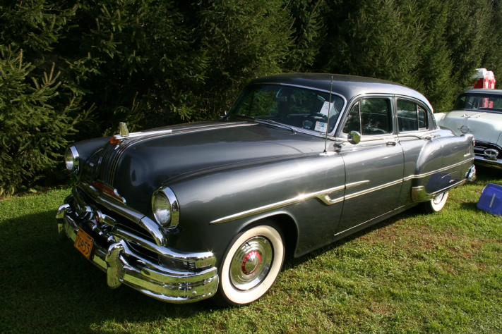 Pontiac Chieftain Sedan 1953 года