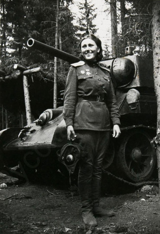 Примеры советских девушек на&amp;nbsp;фронте