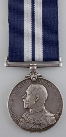 Медаль «За выдающиеся заслуги»
