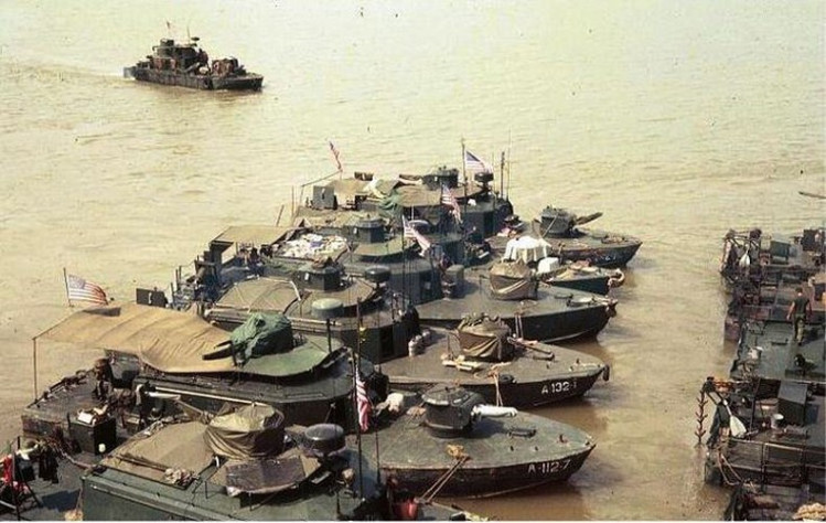 Мобильные речные силы США во&amp;nbsp;Вьетнаме