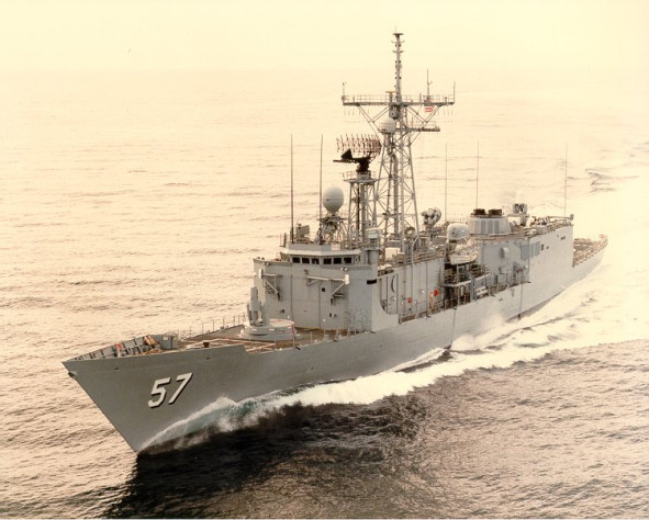 USS Chicago (SSN-721), USS Pharris (FF-1094), USS Reuben James (FFG-57)