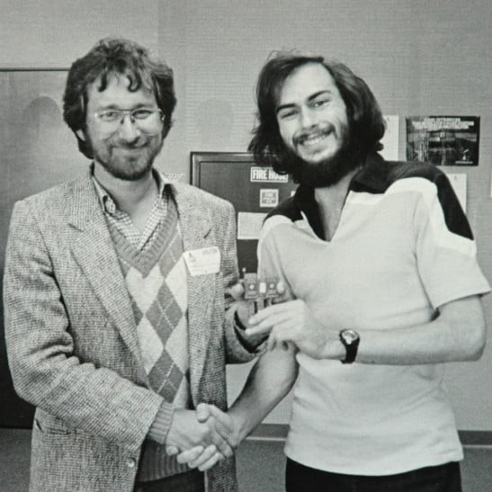 Стивен Спилберг (слева) и&nbsp;разработчик «E.T.» Говард Уоршоу (справа)