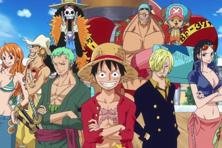 Команда пиратов «Соломенной шляпы» из&amp;nbsp;One Piece. В центре в шляпе и с шрамом на груди — Луффи, по правую руку от него одноглазый мечник с зелёными волосами — Зоро, рыжая девушка в купальнике слева — Нами.&amp;nbsp;&amp;nbsp;