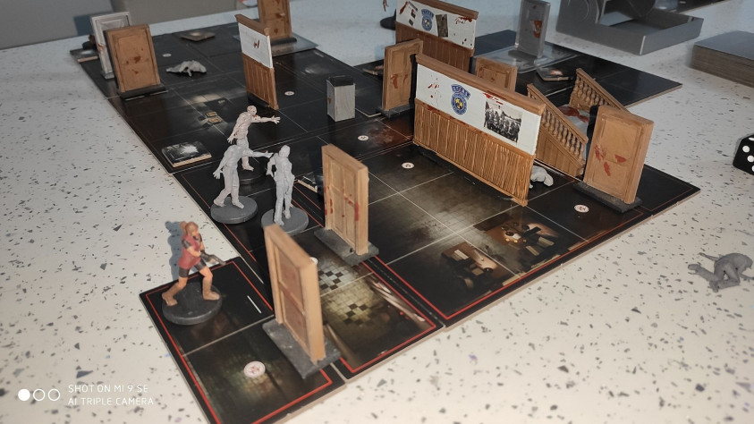 Resident Evil 2: The Board Game (2019)
