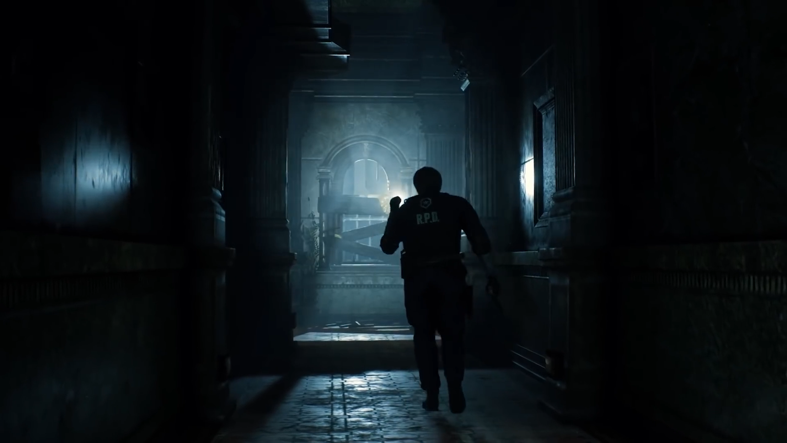 Статуи резидент 2. Resident Evil 2 Remake. Резидент эвил ремейк 2 коридор. Резидент ивел 2 ремейк геймплей.